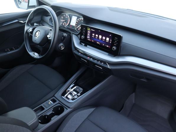 Skoda Octavia IV (A8) с пробегом 2021 года, цена 2 200 000 рублей, 77905 км, лифтбек, Автокод Объявления