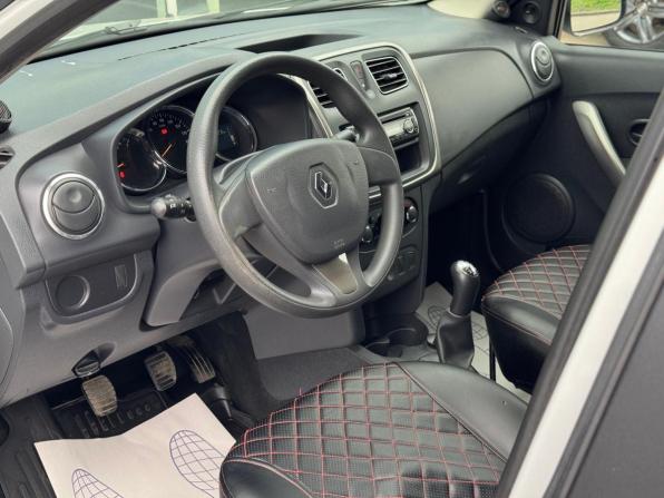 Renault Logan II с пробегом 2016 года, цена 655 000 рублей, 125323 км, седан, Автокод Объявления