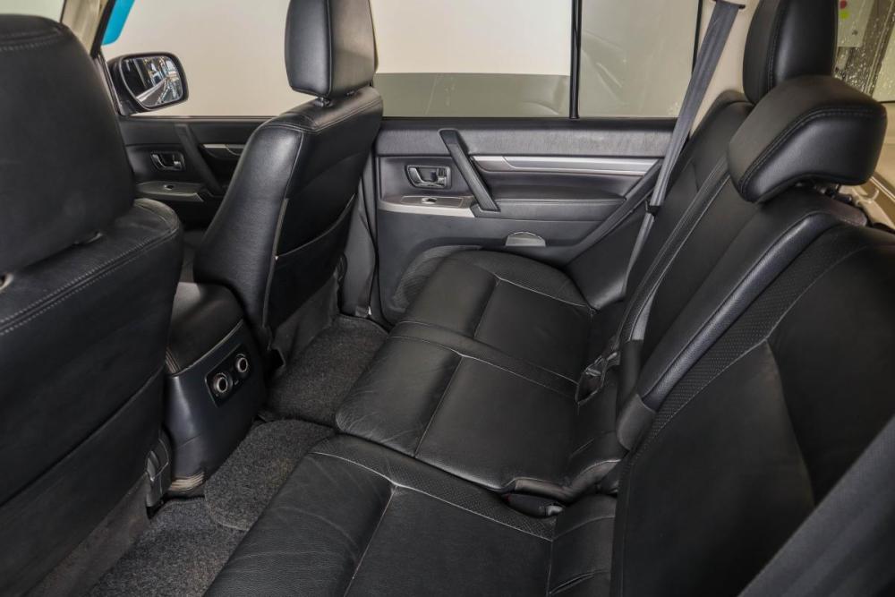 Mitsubishi Pajero IV Рестайлинг 1 Пермь  - изображение 12
