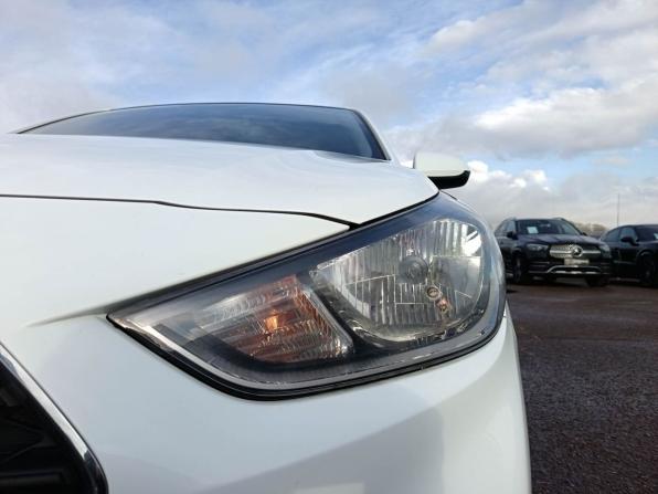 Hyundai Solaris II с пробегом 2019 года, цена 1 079 000 рублей, 151132 км, седан, Автокод Объявления