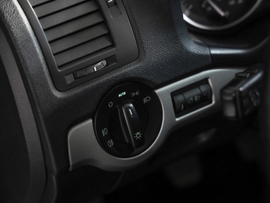Skoda Octavia II (A5) Рестайлинг Санкт-Петербург  - изображение 17