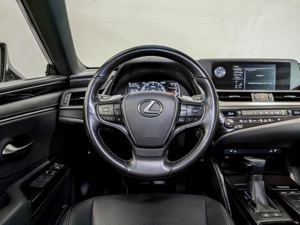 Lexus ES VII с пробегом 2020 года, цена 3 300 000 рублей, 144669 км, седан, Автокод Объявления