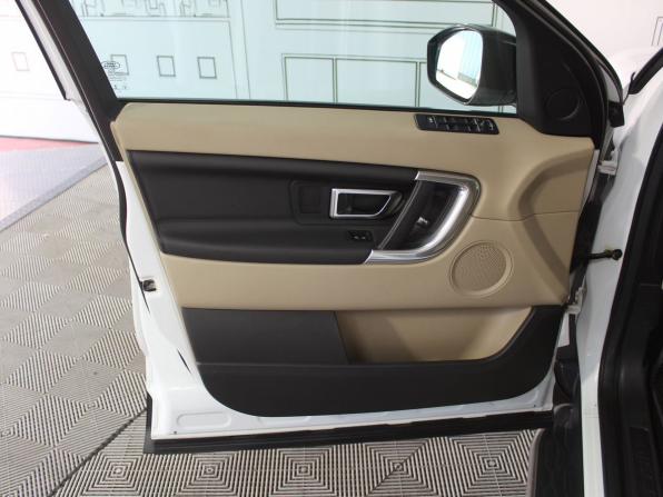 Land Rover Discovery Sport I с пробегом 2018 года, цена 1 999 000 рублей, 181000 км, внедорожник, Автокод Объявления
