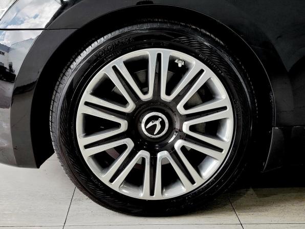 Hyundai Equus II Рестайлинг с пробегом 2014 года, цена 1 900 000 рублей, 196799 км, седан, Автокод Объявления