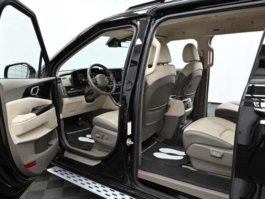 Kia Carnival IV Москва  - изображение 18