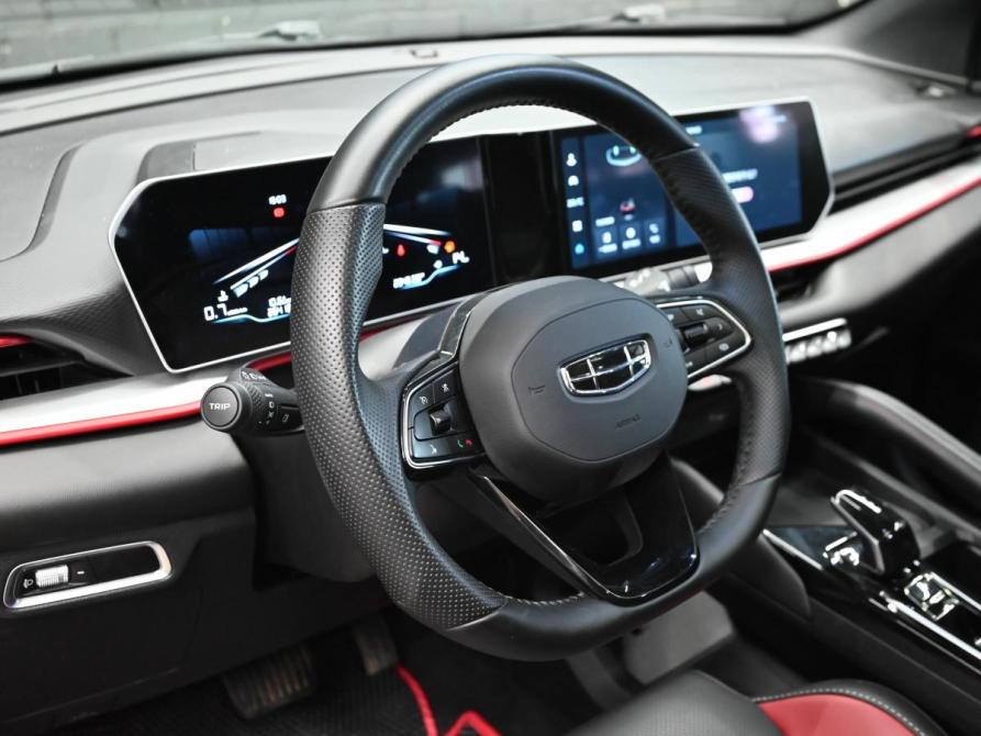 Geely Coolray I Рестайлинг Екатеринбург  - изображение 13