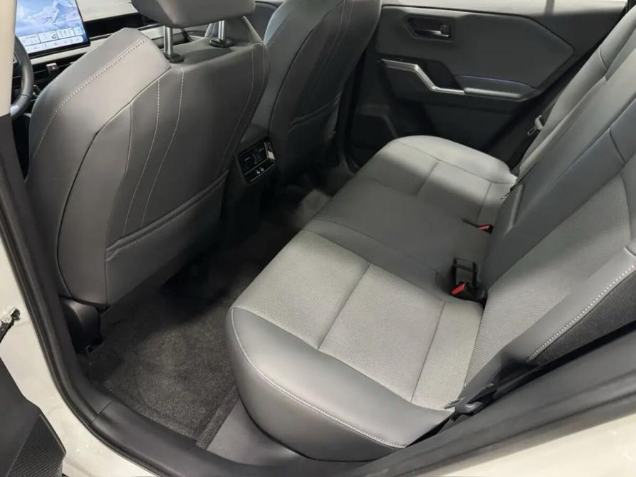 Toyota RAV4 VI (XA60) Омск  - изображение 19