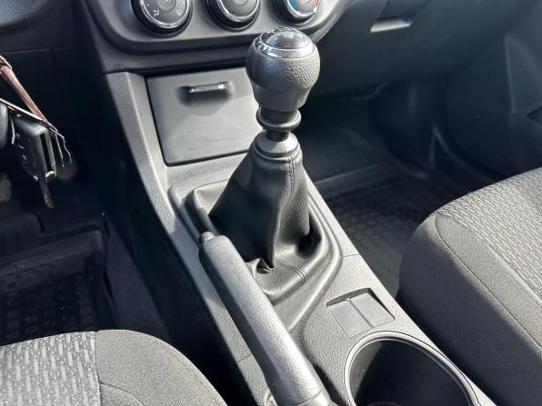 Toyota Corolla XI (E160 E170 E180) с пробегом 2013 года, цена 1 640 000 рублей, 69572 км, седан, Автокод Объявления