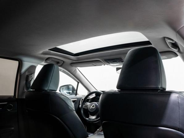 Lexus RX IV Рестайлинг с пробегом 2019 года, цена 4 630 000 рублей, 90885 км, внедорожник, Автокод Объявления