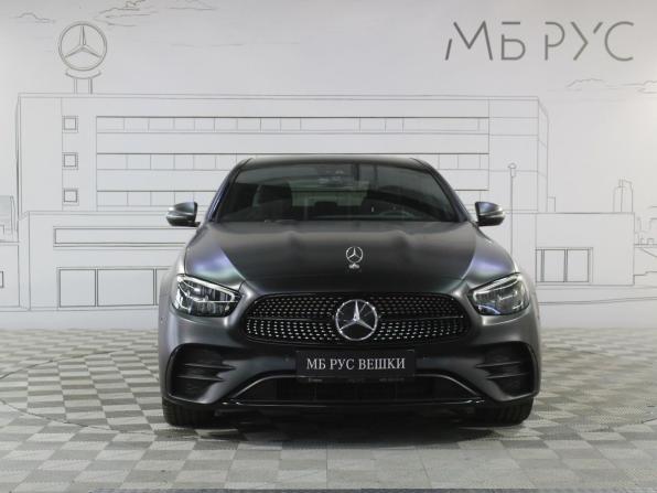 Mercedes-Benz E-Класс V (W213 S213 C238) Рестайлинг с пробегом 2022 года, цена 5 480 000 рублей, 7805 км, седан, Автокод Объявления