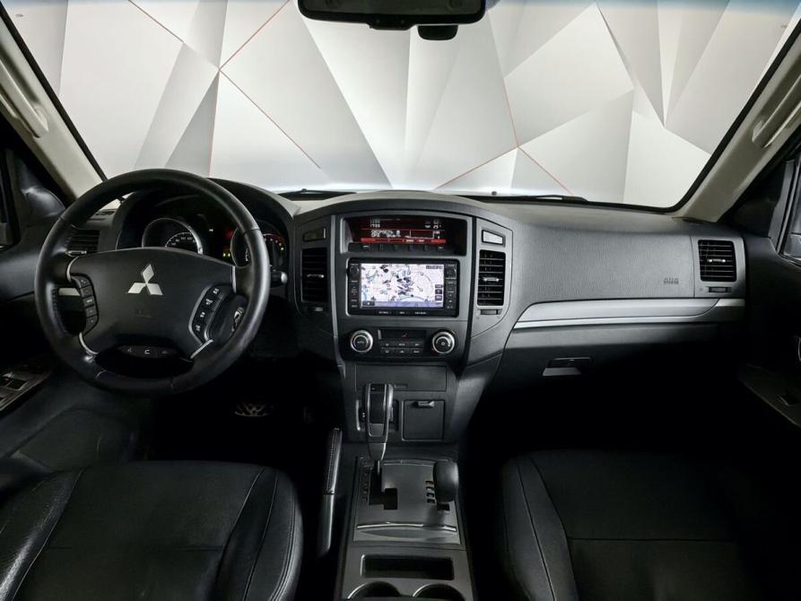 Mitsubishi Pajero IV Рестайлинг 1 Москва  - изображение 14