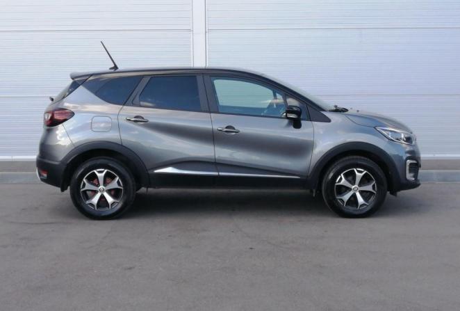 Renault Kaptur I Рестайлинг с пробегом 2021 года, цена 1 675 000 рублей, 66001 км, внедорожник, Автокод Объявления
