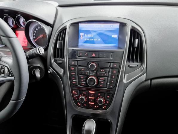 Opel Astra J Рестайлинг с пробегом 2013 года, цена 699 000 рублей, 170825 км, хэтчбек, Автокод Объявления