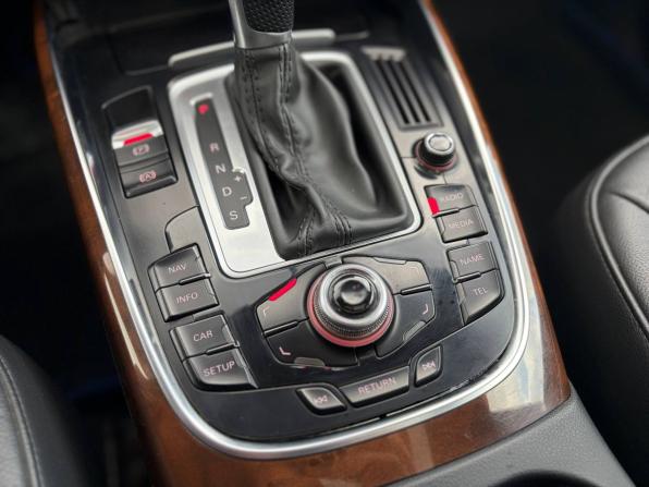 Audi Q5 I (8R) с пробегом 2009 года, цена 1 175 000 рублей, 190000 км, внедорожник, Автокод Объявления