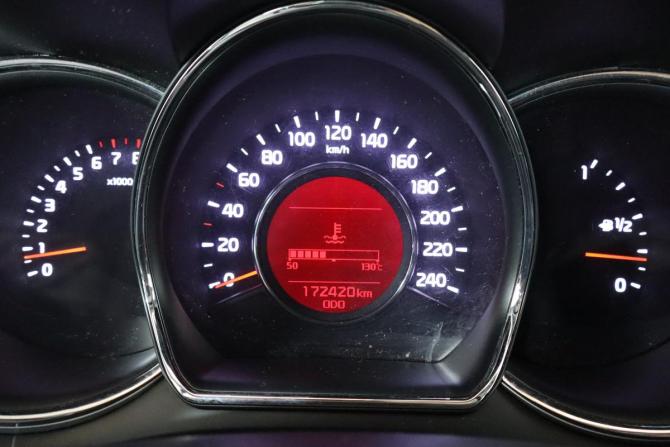 Kia Ceed II с пробегом 2015 года, цена 899 000 рублей, 171000 км, универсал, Автокод Объявления