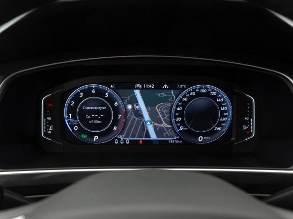 Volkswagen Tiguan II с пробегом 2020 года, цена 3 590 000 рублей, 98855 км, внедорожник, Автокод Объявления