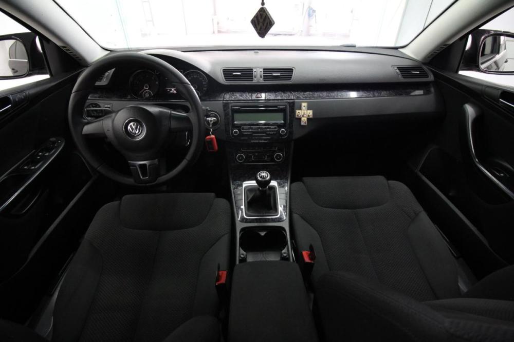 Volkswagen Passat B6 Сургут  - изображение 20
