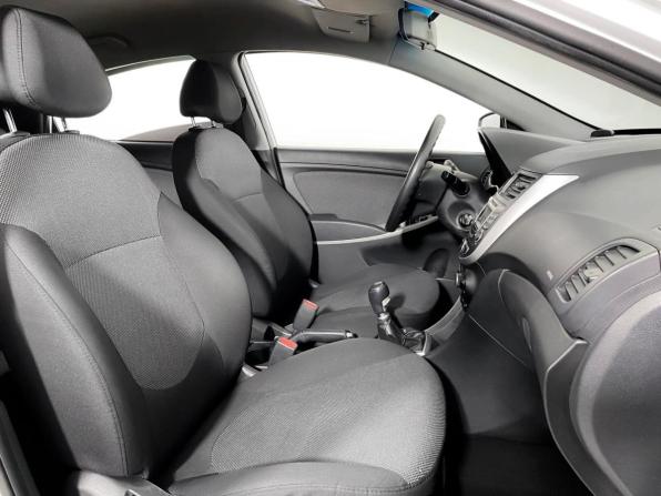 Hyundai Solaris I с пробегом 2013 года, цена 479 000 рублей, 292716 км, седан, Автокод Объявления