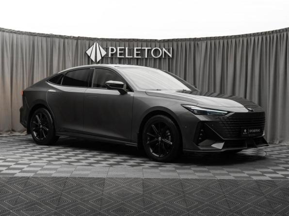 Changan UNI-V I с пробегом 2023 года, цена 2 340 000 рублей, 24761 км, лифтбек, Автокод Объявления
