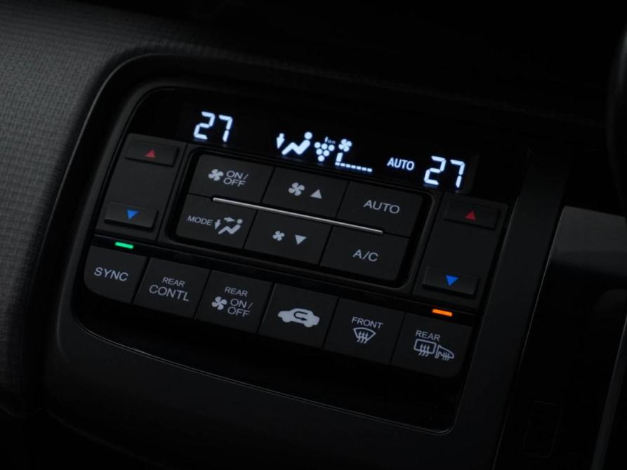 Honda Stepwgn V Москва  - изображение 18
