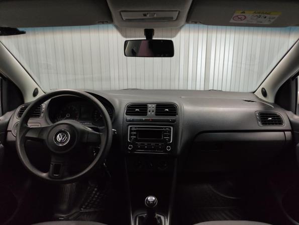 Volkswagen Polo V Рестайлинг с пробегом 2015 года, цена 850 000 рублей, 111765 км, седан, Автокод Объявления