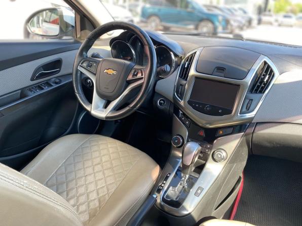 Chevrolet Cruze I Рестайлинг с пробегом 2013 года, цена 730 000 рублей, 231402 км, универсал, Автокод Объявления