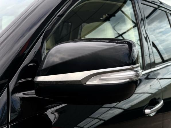 Lexus LX III Рестайлинг 2 с пробегом 2020 года, цена 9 629 000 рублей, 71484 км, внедорожник, Автокод Объявления