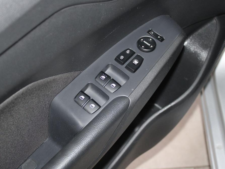 Hyundai Solaris II Старый Оскол  - изображение 11