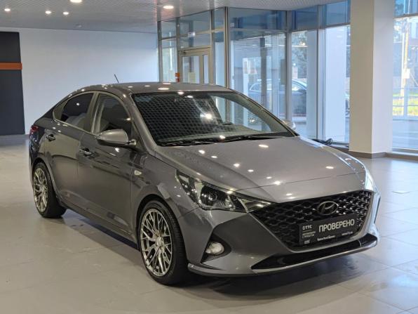 Hyundai Solaris II Рестайлинг с пробегом 2021 года, цена 1 595 000 рублей, 78789 км, седан, Автокод Объявления