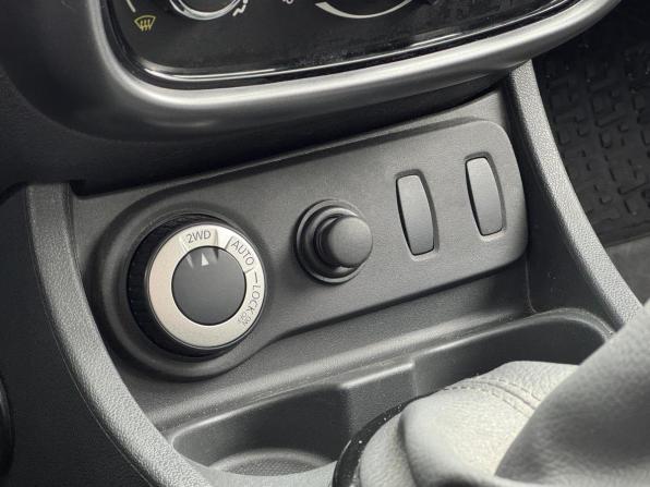 Renault Duster I с пробегом 2013 года, цена 1 030 000 рублей, 156356 км, внедорожник, Автокод Объявления