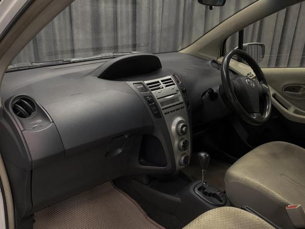Toyota Vitz II (XP90) с пробегом 2007 года, цена 450 000 рублей, 339000 км, хэтчбек, Автокод Объявления