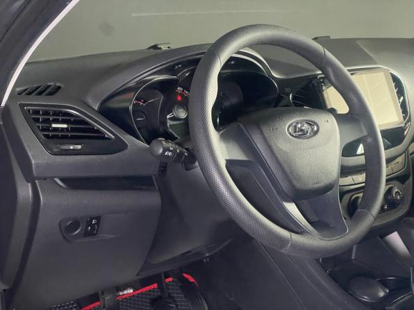 Lada (ВАЗ) Vesta I с пробегом 2020 года, цена 999 000 рублей, 81000 км, седан, Автокод Объявления