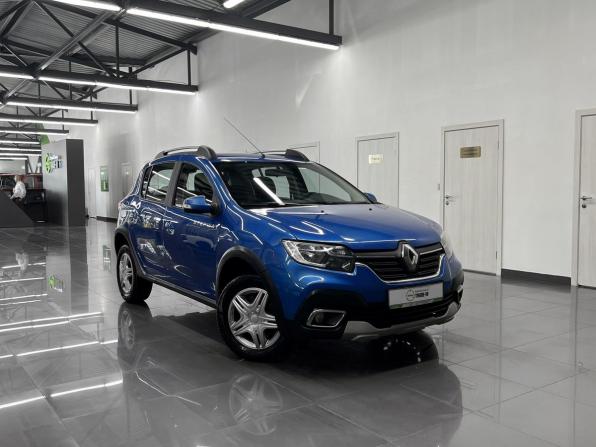 Renault Sandero II Рестайлинг с пробегом 2020 года, цена 1 225 000 рублей, 116604 км, хэтчбек, Автокод Объявления