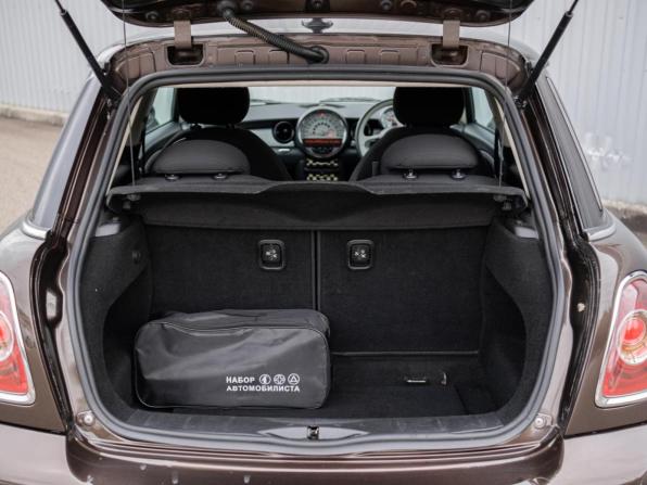 Mini Hatch II (R56) с пробегом 2010 года, цена 749 000 рублей, 192284 км, хэтчбек, Автокод Объявления
