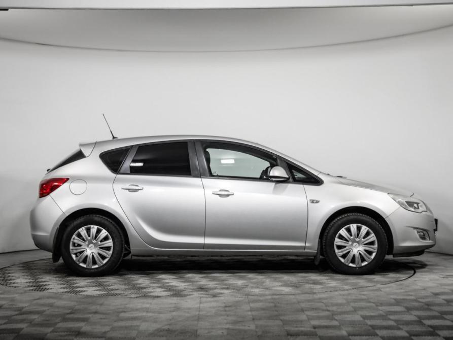 Opel Astra J Санкт-Петербург  - изображение 4