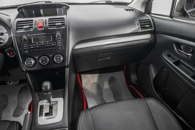 Subaru XV I с пробегом 2012 года, цена 1 399 000 рублей, 215000 км, внедорожник, Автокод Объявления