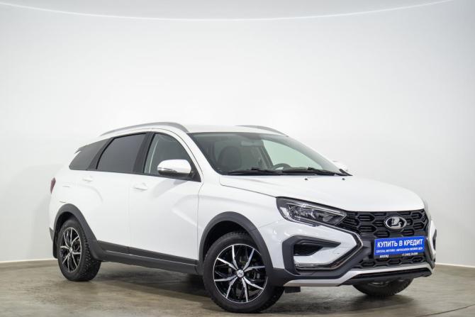 Lada (ВАЗ) Vesta I Рестайлинг (NG) с пробегом 2024 года, цена 1 559 000 рублей, 22749 км, универсал, Автокод Объявления