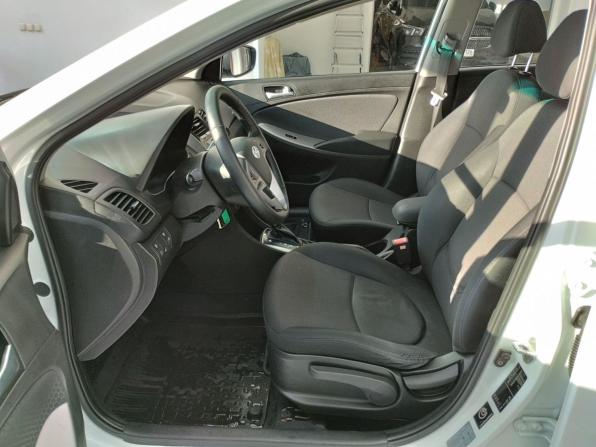 Hyundai Solaris I Рестайлинг с пробегом 2014 года, цена 1 000 000 рублей, 107047 км, хэтчбек, Автокод Объявления