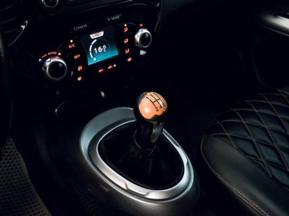 Nissan Juke I с пробегом 2012 года, цена 905 000 рублей, 184622 км, внедорожник, Автокод Объявления