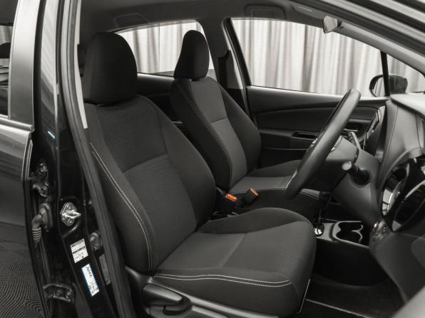 Toyota Vitz III (XP130) Рестайлинг с пробегом 2018 года, цена 1 050 000 рублей, 53960 км, хэтчбек, Автокод Объявления