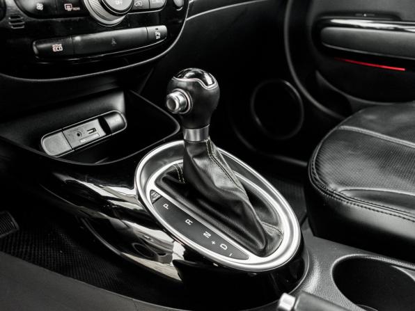 Kia Soul II с пробегом 2016 года, цена 1 350 000 рублей, 175926 км, хэтчбек, Автокод Объявления