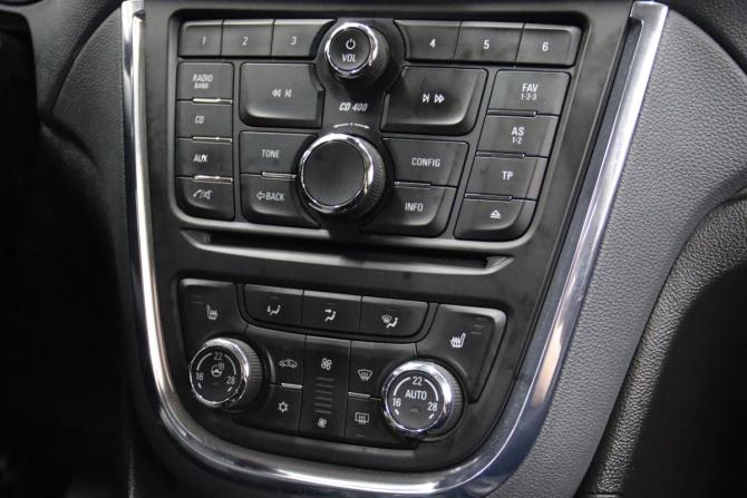 Opel Mokka I с пробегом 2013 года, цена 1 095 950 рублей, 111925 км, внедорожник, Автокод Объявления