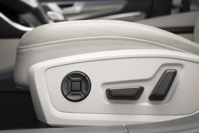 Audi A6 V (C8) с пробегом 2021 года, цена 4 450 000 рублей, 62800 км, седан, Автокод Объявления