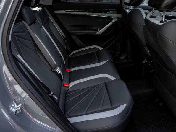 Geely Atlas II с пробегом 2024 года, цена 2 949 000 рублей, 28000 км, внедорожник, Автокод Объявления