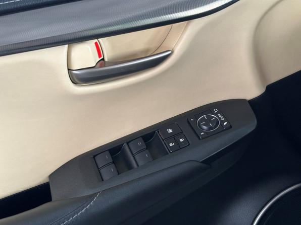 Lexus NX I с пробегом 2015 года, цена 2 542 000 рублей, 159200 км, внедорожник, Автокод Объявления