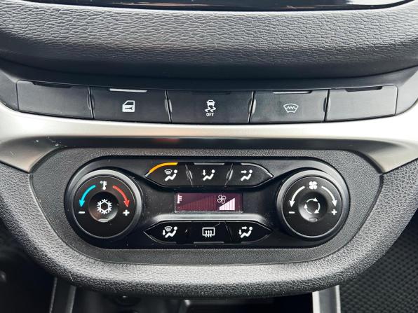 Lada (ВАЗ) Vesta I с пробегом 2021 года, цена 1 225 000 рублей, 94370 км, универсал, Автокод Объявления