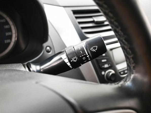 Hyundai Solaris I Рестайлинг с пробегом 2015 года, цена 909 900 рублей, 225307 км, седан, Автокод Объявления