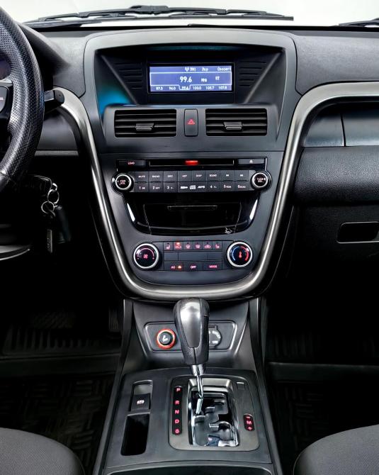 FAW Besturn X80 I Москва  - изображение 12