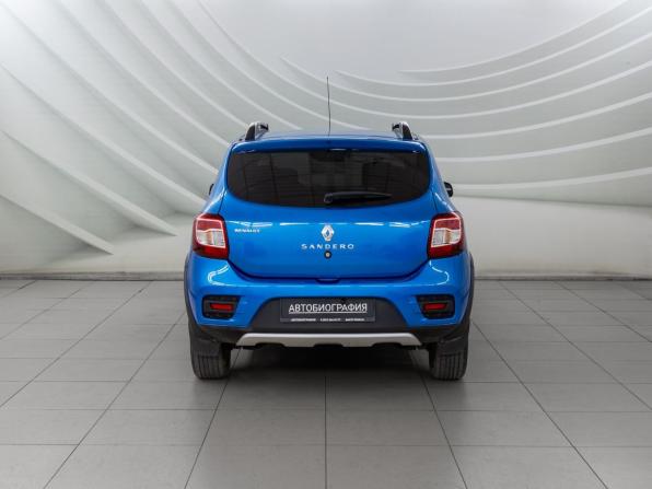 Renault Sandero II с пробегом 2015 года, цена 1 048 000 рублей, 75506 км, хэтчбек, Автокод Объявления