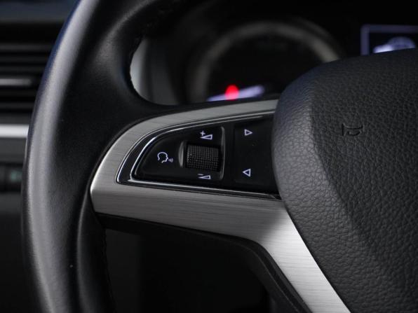 Skoda Rapid I с пробегом 2016 года, цена 1 099 077 рублей, 136767 км, лифтбек, Автокод Объявления